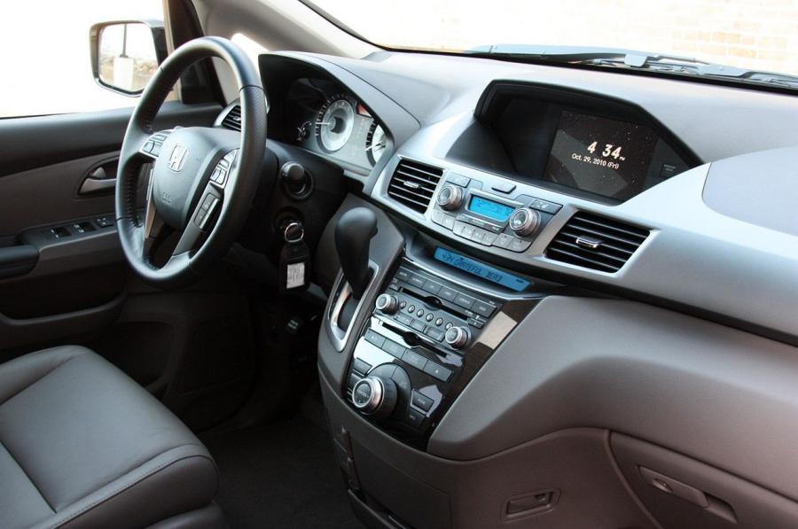  Honda Odyssey 2011 года  (фото 90 из 162)